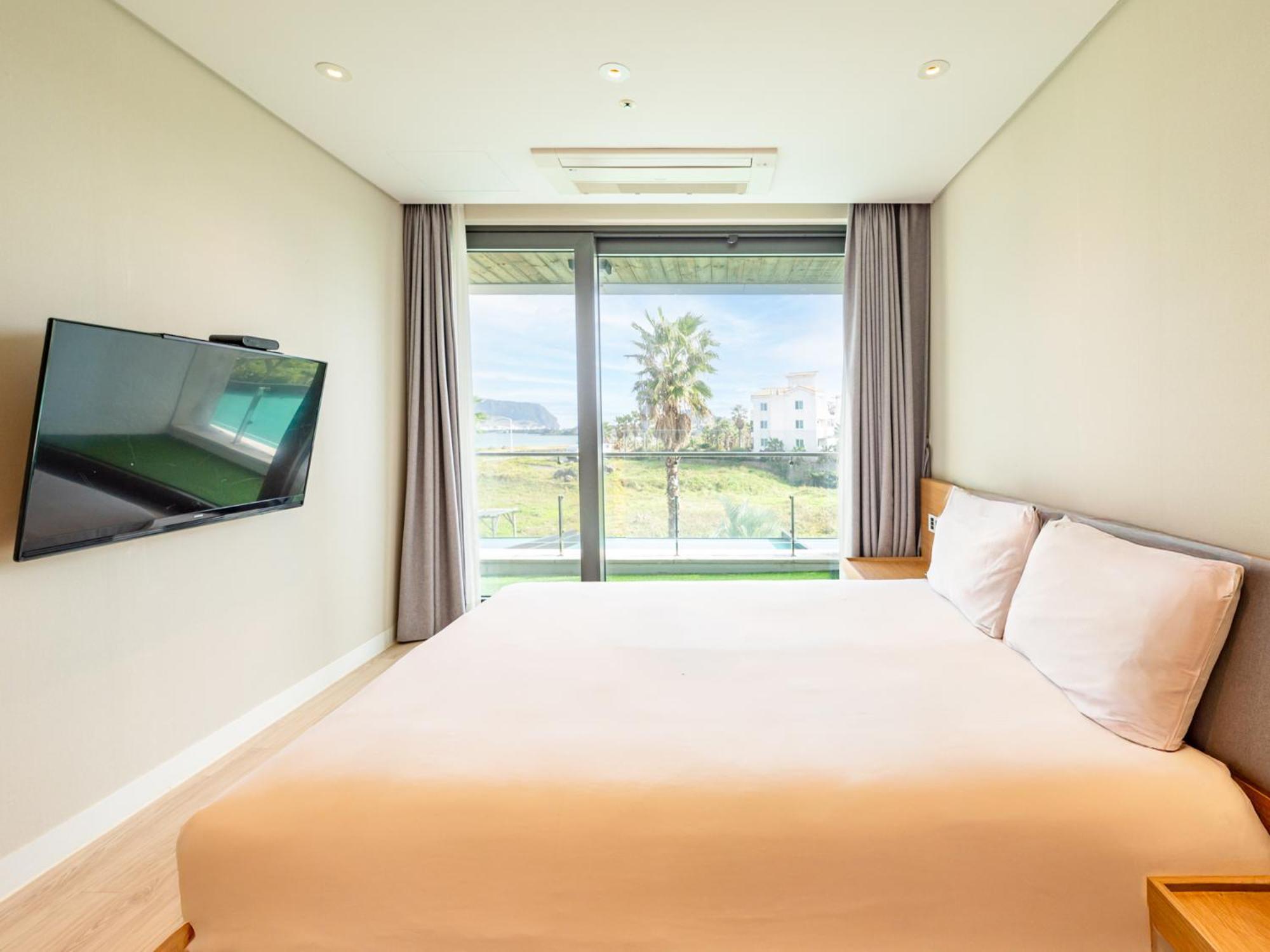 Jeju Attirance Hotel & Poolvilla Seogwipo Ngoại thất bức ảnh